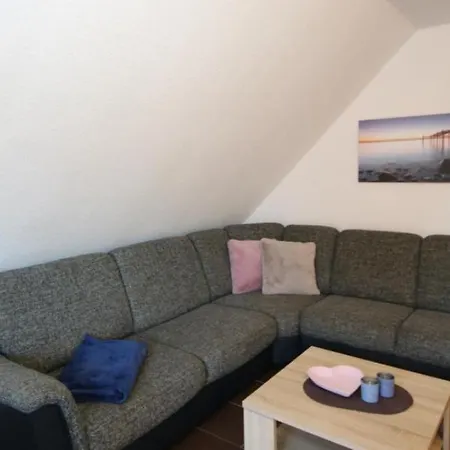 K 67 Og - Ferienhaus Mit Balkon Und Sauna Röbel